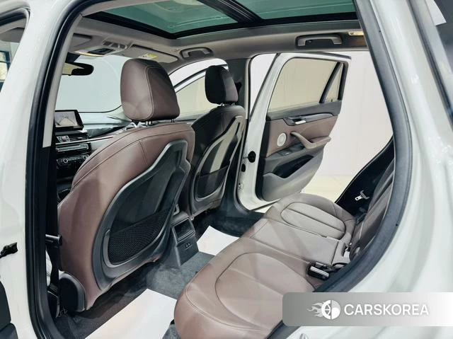 BMW X1 id 4263044 из Китая 10