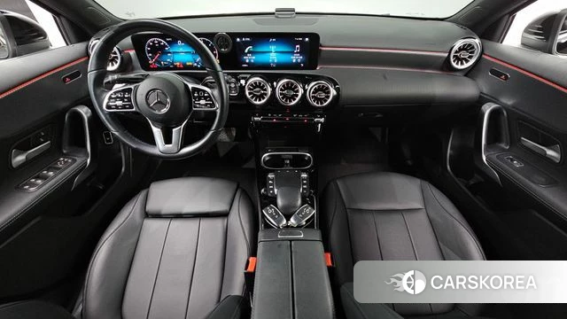 Mercedes-Benz A-Class W177 id 3859540 из Кореи 17