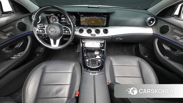 Mercedes-Benz E-Class W213 id 4356569 из Кореи 27