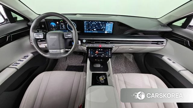 Hyundai Grandeur (GN7) id 3793722 из Кореи 17