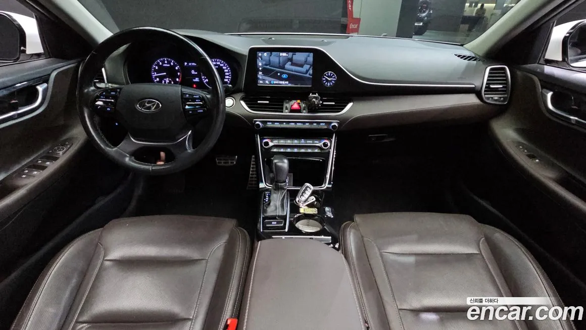 Hyundai Grandeur IG id 1810979 из Кореи 17