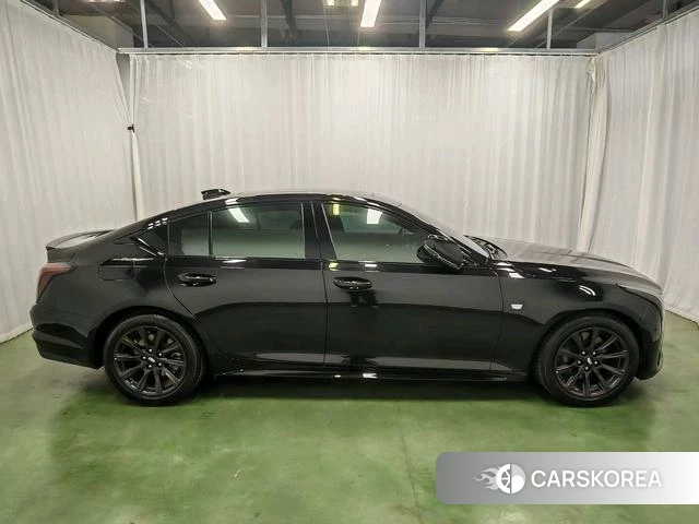 Cadillac CT5 id 4210805 из Китая 17
