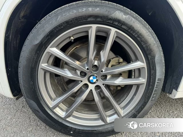BMW X3 id 4257647 из Китая 13