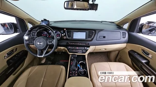 Kia The New Carnival id 2917888 из Кореи 17