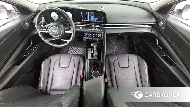 Hyundai Avante (CN7) id 3237968 из Кореи 17