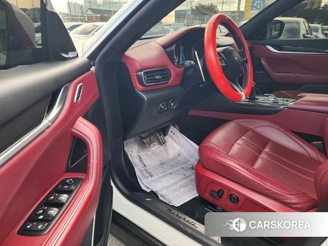 Maserati Levante id 4206725 из Кореи 17