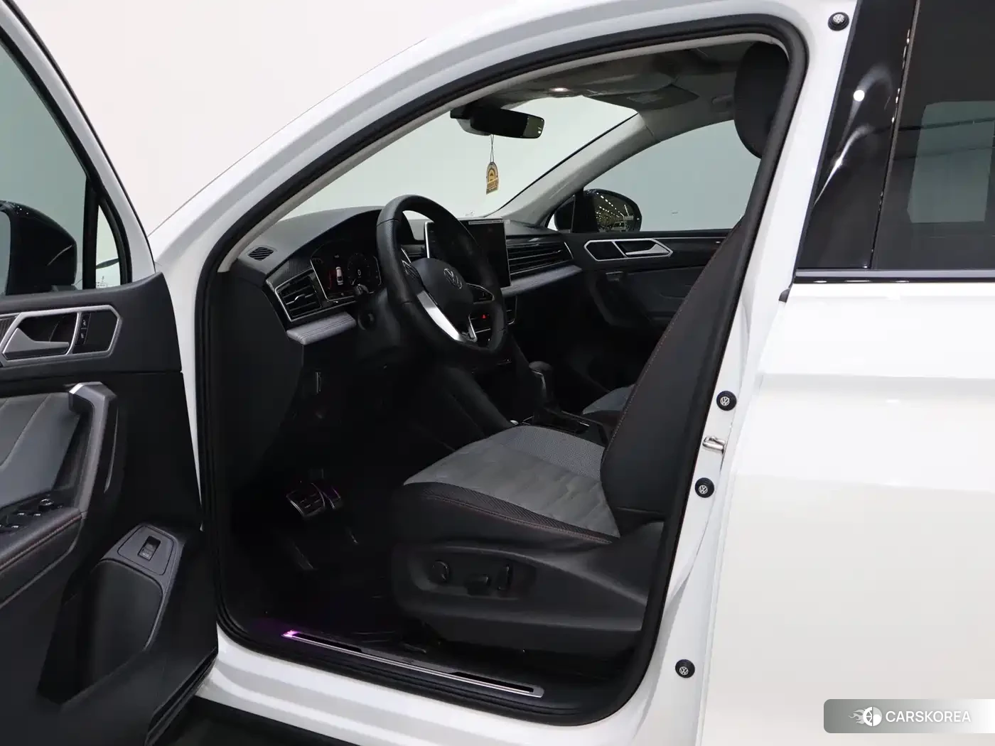 Volkswagen Tiguan X id 4654613 из Китая 19