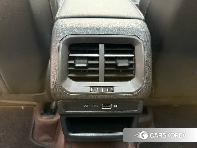Volkswagen Tuyue id 4255954 из Китая 22