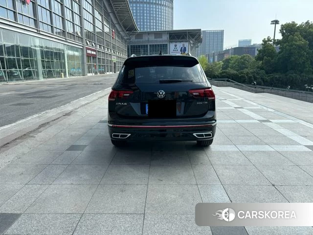 Volkswagen Tiguan L id 4261155 из Китая 9
