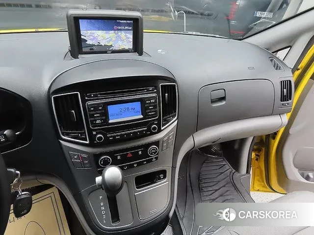 Hyundai The New Grand Starex id 3723786 из Кореи 17