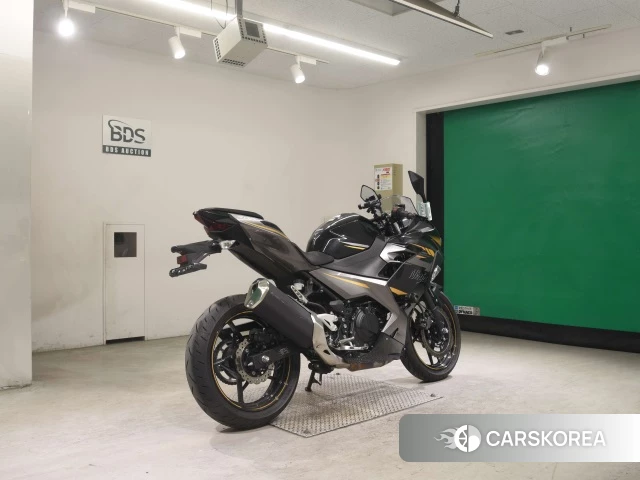 Проданный Kawasaki NINJA 400 2023 из Японии, фото 5