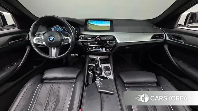 BMW 5 Series (G30) id 3617177 из Кореи 17