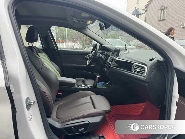 BMW 1 series id 4241251 из Китая 13