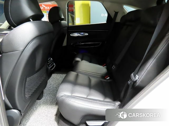 Genesis GV70 id 4283944 из Кореи 17