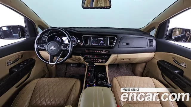 Kia The New Carnival id 2850342 из Кореи 17