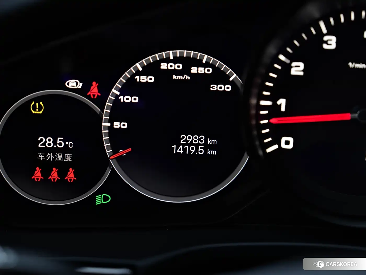 Porsche Panamera id 4554110 из Китая 32