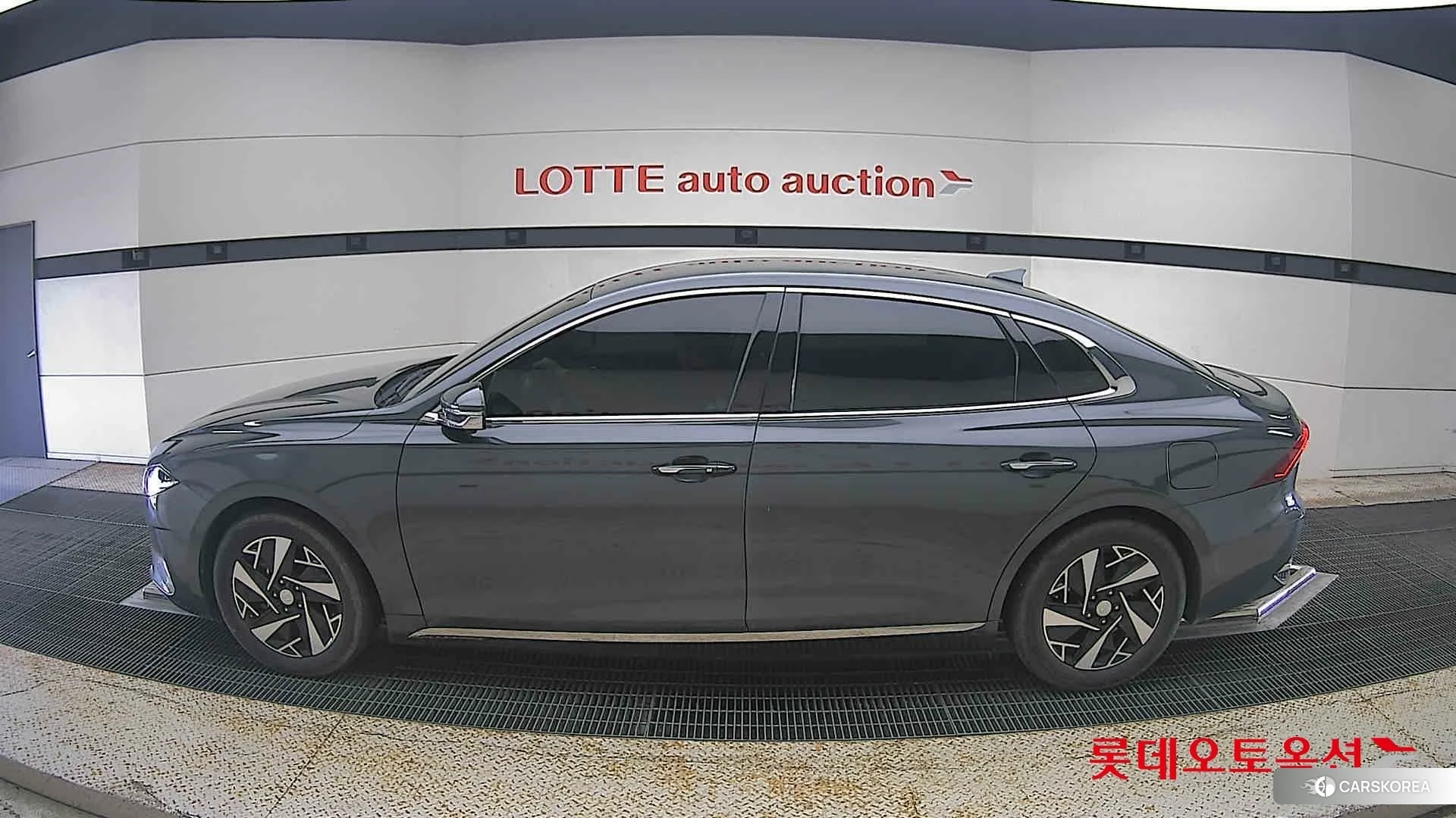 Hyundai Grandeur Hybrid id 4902565 из Кореи 35