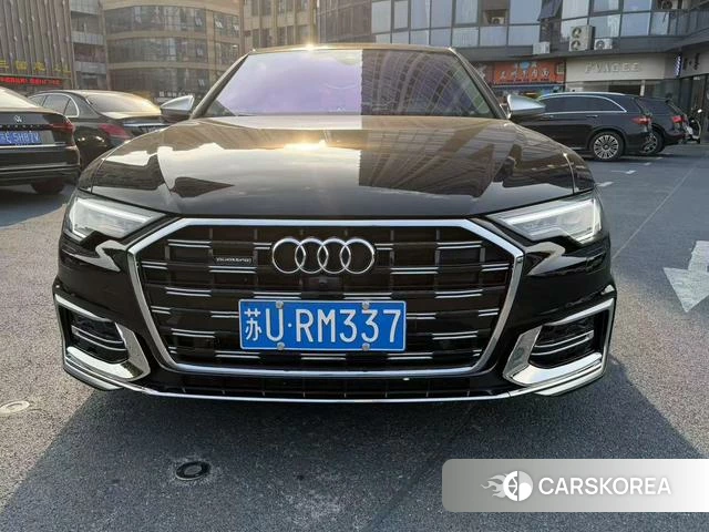 Audi A6L id 4265282 из Китая 7