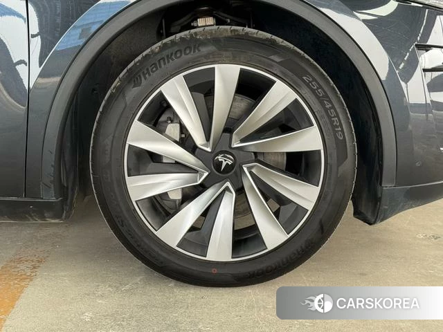 Tesla Model Y id 3908573 из Китая 11