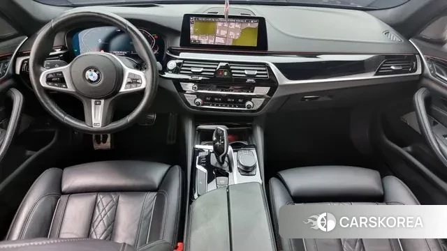 BMW 5 Series (G30) id 2886083 из Кореи 17