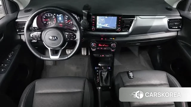 Kia Stonic id 3736820 из Кореи 17