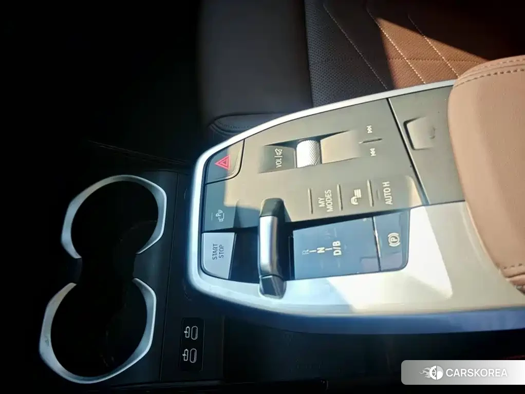 BMW iX1 id 4538795 из Китая 12