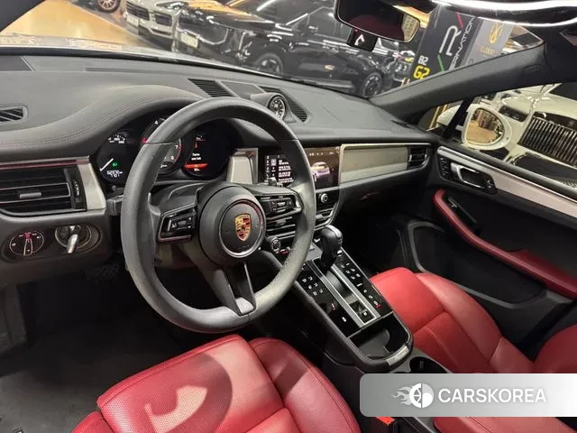 Porsche Macan id 3745961 из Кореи 17