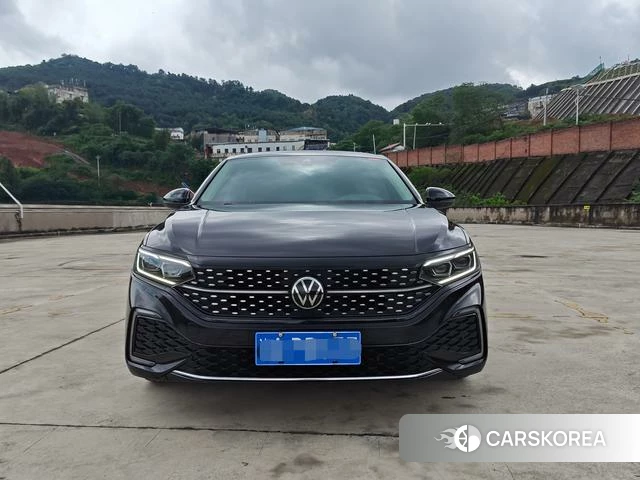 Volkswagen Passat id 4253017 из Китая 23