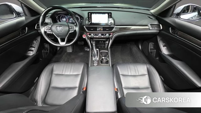 Honda Accord 10th Generation id 3898097 из Кореи 17