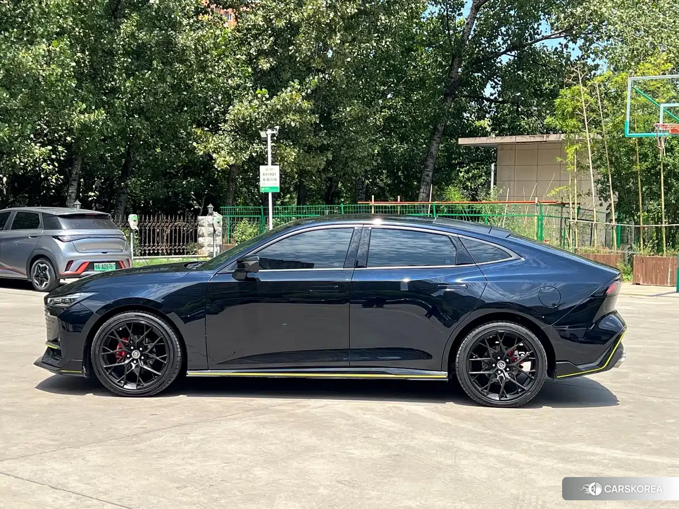 Chang'an Changan UNI-V id 4583874 из Китая 7