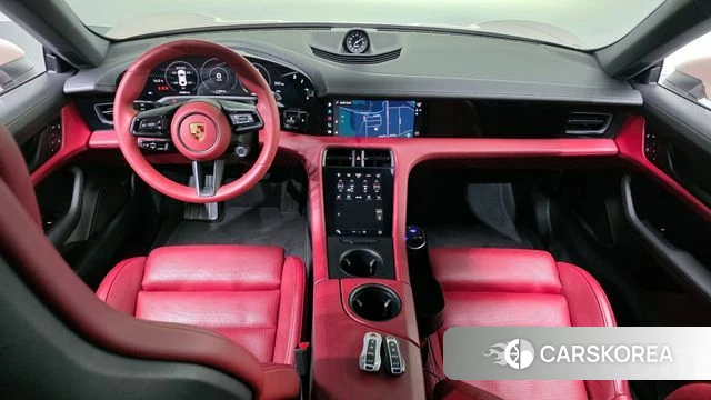 Porsche Taycan id 3842387 из Кореи 17