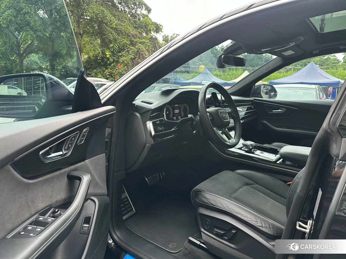 Audi Q8 id 4467404 из Китая 7