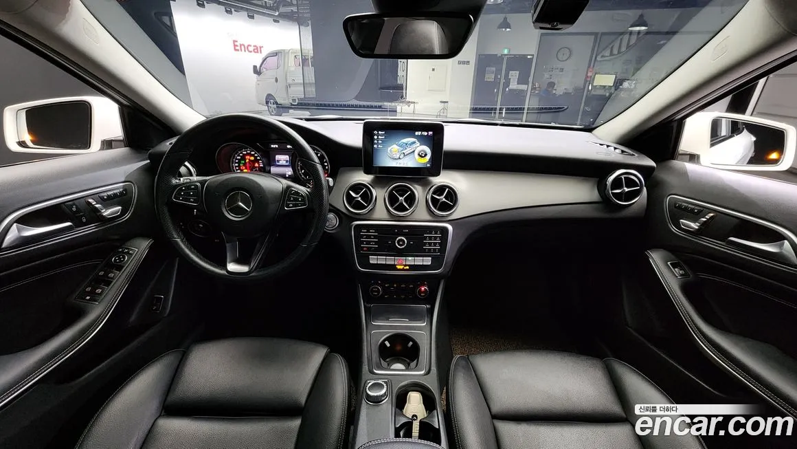 Mercedes-Benz GLA-Class X156 id 1353609 из Кореи 17