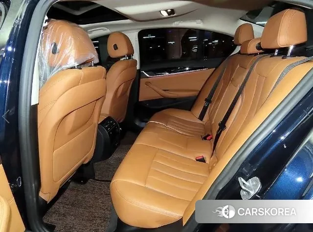 BMW 5 Series (G30) id 3626686 из Кореи 17