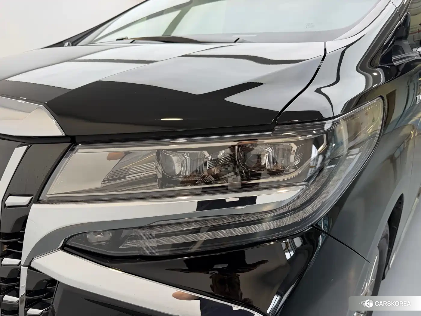 Toyota Elfa id 4679631 из Китая 16
