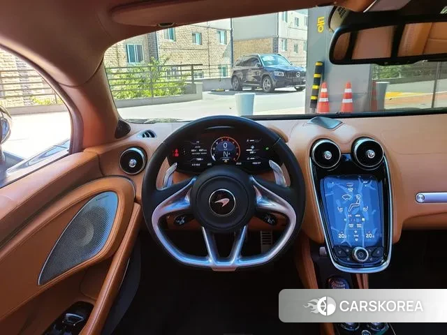 McLaren GT id 3281051 из Кореи 17