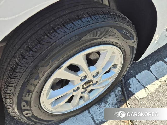 Kia Come New K3 id 4392602 из Кореи 13