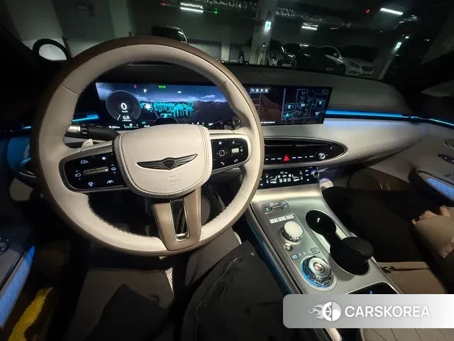 Genesis GV70 id 3739096 из Кореи 8