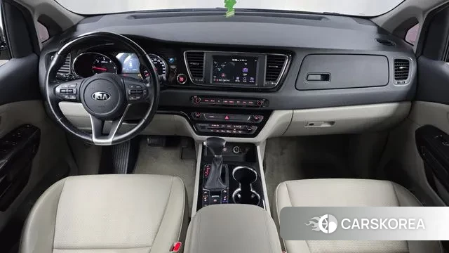 Kia The New Carnival id 3598523 из Кореи 17