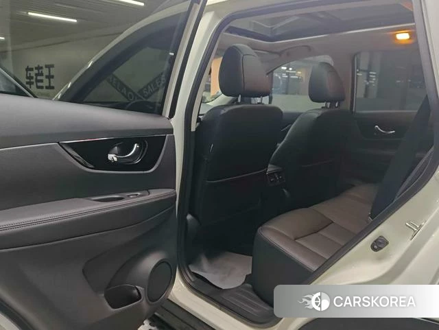 Nissan Qijun id 4253785 из Китая 7