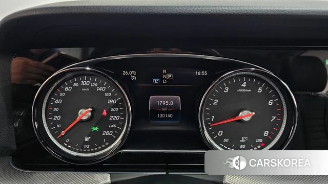 Mercedes-Benz E-Class W213 id 4363318 из Кореи 32