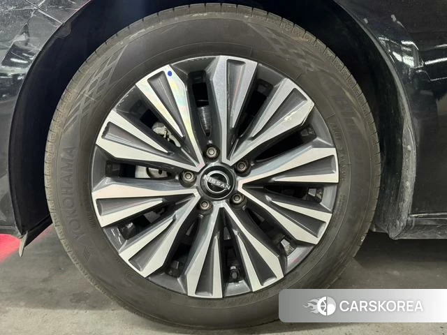 Nissan Teana id 4297739 из Китая 10