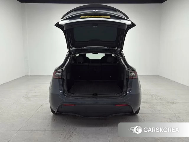 Tesla Model Y id 4238528 из Китая 17