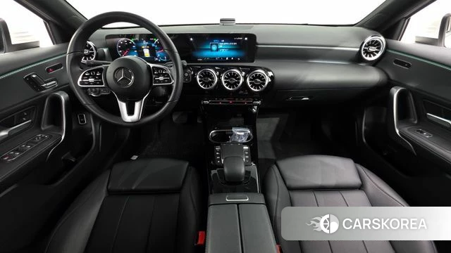 Mercedes-Benz A-Class W177 id 4415905 из Кореи 27