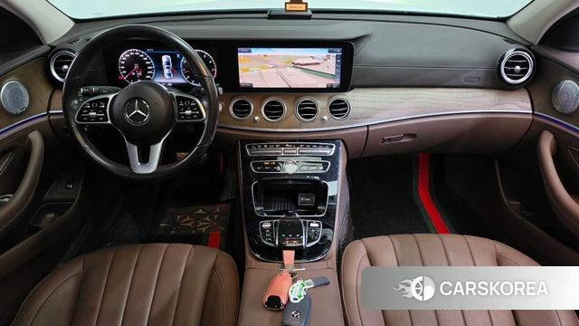 Mercedes-Benz E-Class W213 id 4907111 из Кореи 37