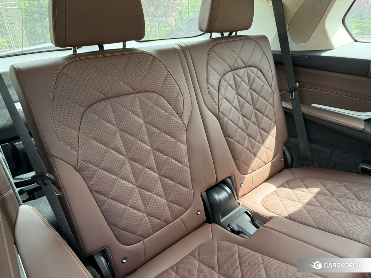 BMW X7 id 4485608 из Китая 9