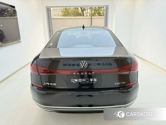 Volkswagen Passat id 4219754 из Китая 19