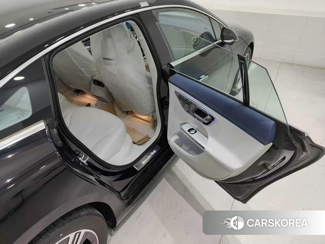 Mercedes-Benz EQE id 4277536 из Китая 19