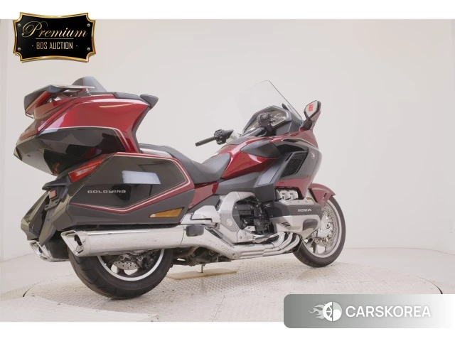 Проданный Honda GL1800 TOUR DCT 2019 из Японии, фото 5