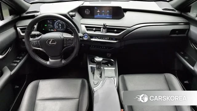 Lexus UX250h id 3139581 из Кореи 17